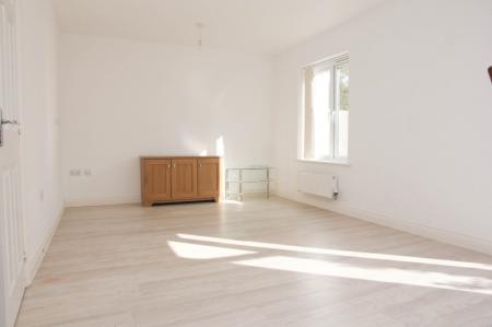 3 bedroom Terraced House to let in Lowen Bre, Gloweth, Truro, TR1