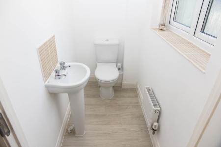 3 bedroom Terraced House to let in Lowen Bre, Gloweth, Truro, TR1