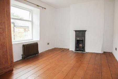 2 bedroom Terraced House to let in Daniell Street, Truro, TR1