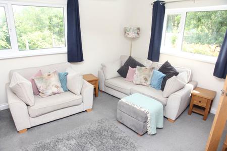 3 bedroom Semi-detached house to let in Penwerris Road, Truro, TR1