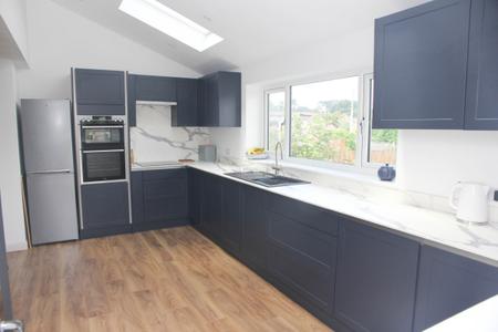 3 bedroom Semi-detached house to let in Penwerris Road, Truro, TR1