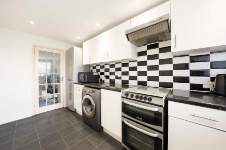 1 bedroom Flat for sale in Franklin Close, West Norwood, London, SE27