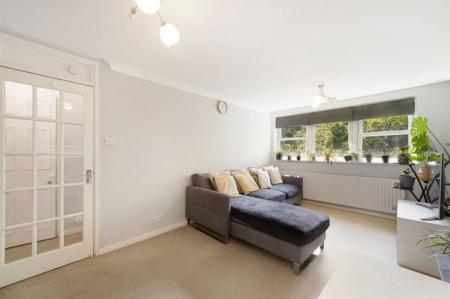 1 bedroom Flat for sale in Franklin Close, West Norwood, London, SE27