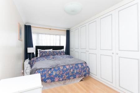 3 bedroom Semi-detached house for sale in Pollards Hill South, Norbury, London, SW16