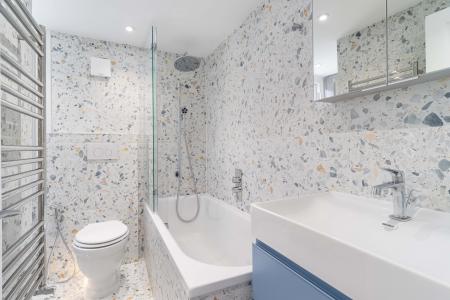 2 bedroom Flat for sale in Wolfington Road, West Norwood, London, SE27