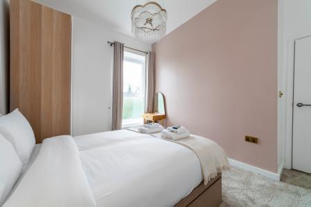 2 bedroom Flat to let in Auckland Hill, West Norwood, London, SE27