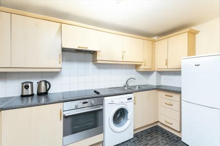 2 bedroom Flat for sale in Campell Road, Thornton Heath, Croydon, CR0