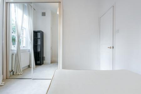 1 bedroom Flat for sale in Elderwood Place, West Norwood, London, SE27