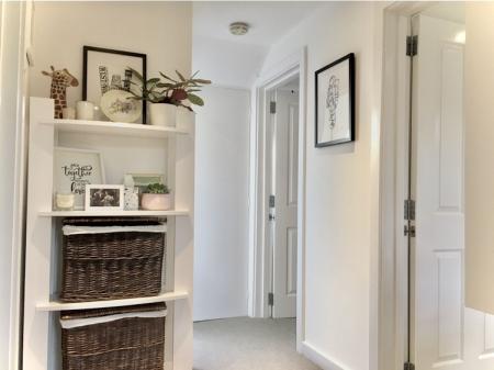 2 bedroom Flat to let in Casewick Road, West Norwood, London, SE27