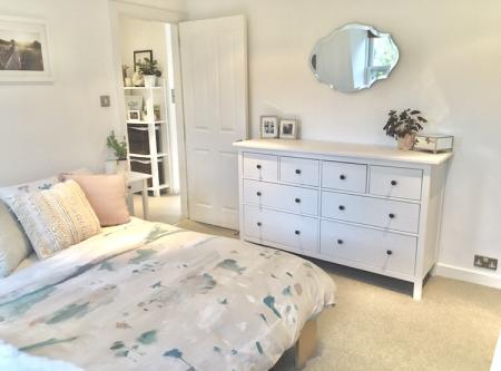 2 bedroom Flat to let in Casewick Road, West Norwood, London, SE27