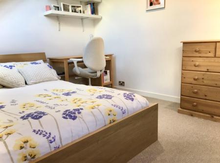 2 bedroom Flat to let in Casewick Road, West Norwood, London, SE27