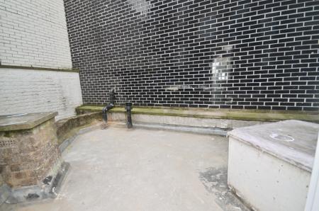 2 bedroom Flat to let in Norwood Road, Tulse HIll, London, SE27