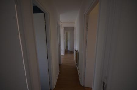 3 bedroom Flat to let in Bowen Drive, West Dulwich, London, SE21