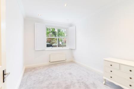 2 bedroom Flat for sale in Lancaster Avenue, West Norwood, London, SE27