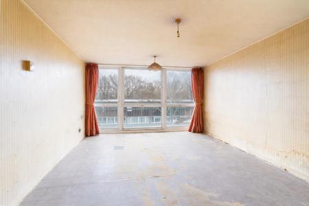 2 bedroom Flat for sale in Kitley Gardens, Crystal Palace, London, SE19