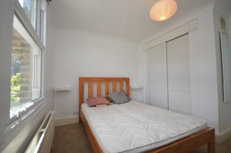 1 bedroom Flat to let in Wolfington Road, West Norwood, London, SE27