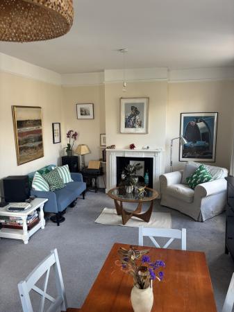 1 bedroom Flat to let in North Cross Rd, Dulwich, London, SE22