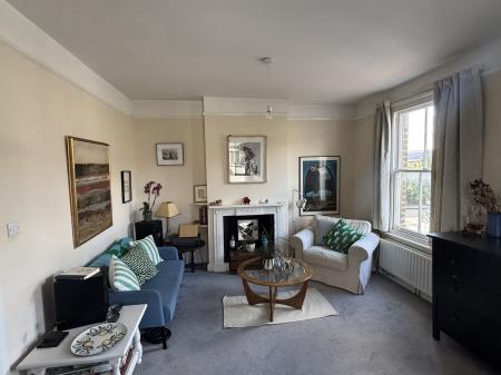 North Cross Rd, Dulwich, London, SE22