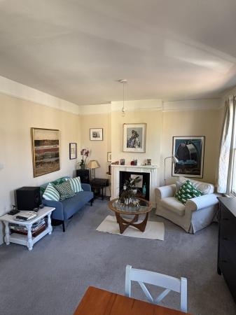 1 bedroom Flat to let in North Cross Rd, Dulwich, London, SE22