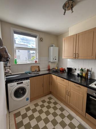 1 bedroom Flat to let in North Cross Rd, Dulwich, London, SE22