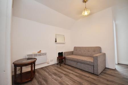 1 bedroom Flat to let in KIngsmead Rd, Tulse HIll, London, SW2