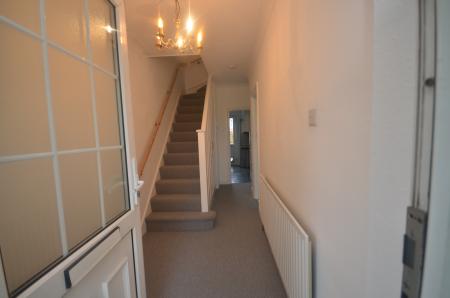 3 bedroom Terraced House to let in Manship Road, Mitcham, London, CR4
