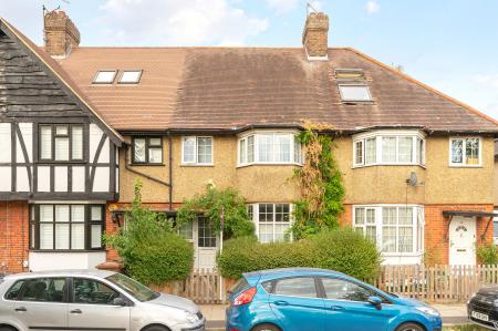 3 bedroom Terraced House to let in Manship Road, Mitcham, London, CR4