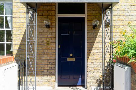 1 bedroom Flat for sale in Elderwood Place, West Norwood, London, SE27