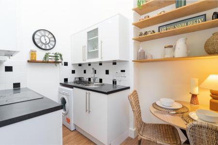 1 bedroom Flat for sale in Elderwood Place, West Norwood, London, SE27