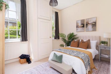 1 bedroom Flat for sale in Elderwood Place, West Norwood, London, SE27
