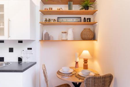 1 bedroom Flat for sale in Elderwood Place, West Norwood, London, SE27