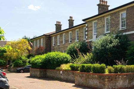 1 bedroom Flat for sale in Elderwood Place, West Norwood, London, SE27