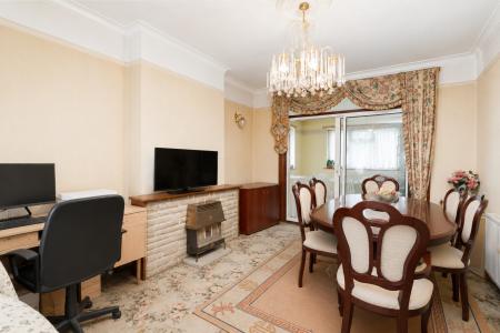3 bedroom Terraced House for sale in Braemar Avenue, Thornton Heath, London, CR7