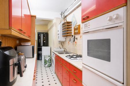 3 bedroom Terraced House for sale in Braemar Avenue, Thornton Heath, London, CR7