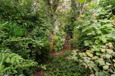3 bedroom Terraced House for sale in Braemar Avenue, Thornton Heath, London, CR7