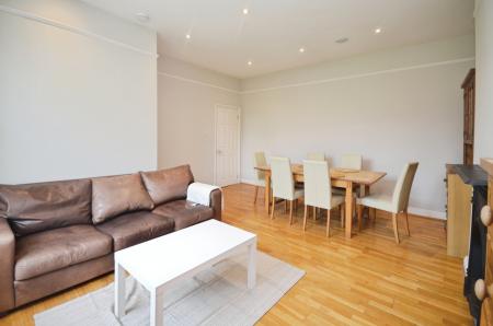 3 bedroom Flat for sale in Lancaster Avenue, West Dulwich, London, SE27