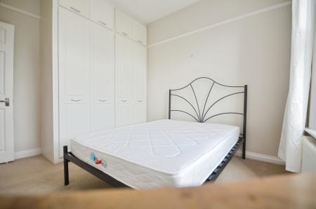 3 bedroom Flat for sale in Lancaster Avenue, West Dulwich, London, SE27