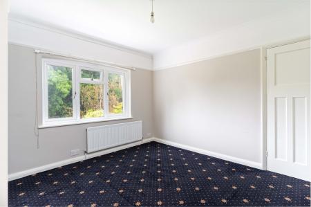 3 bedroom Terraced House to let in Cromer Road, South Norwood, London, SE25