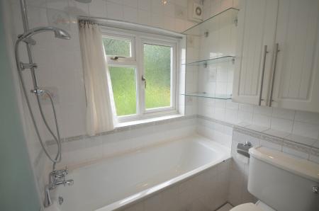 3 bedroom Terraced House to let in Cromer Road, South Norwood, London, SE25