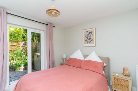 1 bedroom Flat for sale in St Julian's Farm Road, West Norwood, London, SE27