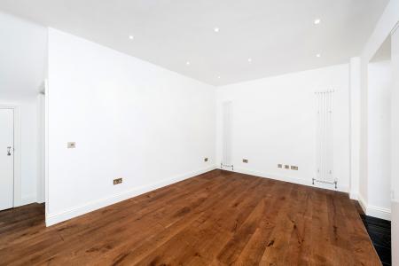 1 bedroom Flat to let in Lansdowne Hill, West Norwood, London, SE27
