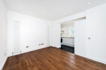 1 bedroom Flat to let in Lansdowne Hill, West Norwood, London, SE27
