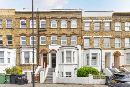 1 bedroom Flat for sale in Gipsy Road, Gipsy Hill, London, SE27