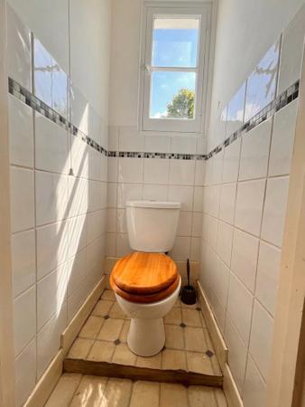 1 bedroom House of Multiple Occupation to let in Croxted Rd, Herne Hill, London, SE21