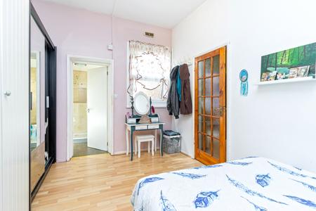 1 bedroom Flat to let in Brigstock Road, Thornton Heath, Croydon, CR7