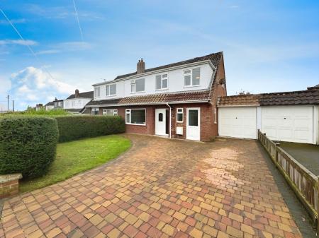 4 bedroom Semi-detached house for sale in Ashley Place, Warminster, BA12