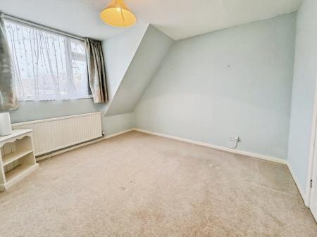 3 bedroom Semi-detached house for sale in Beech Grove, Warminster, BA12