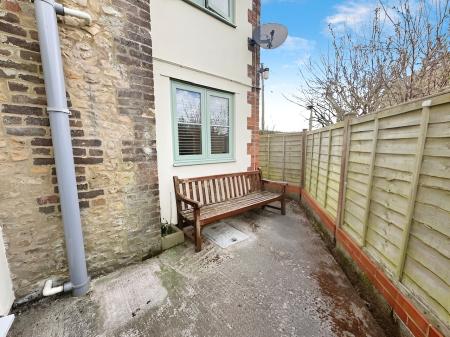 2 bedroom End of terrace house for sale in Boreham Road, Warminster, BA12