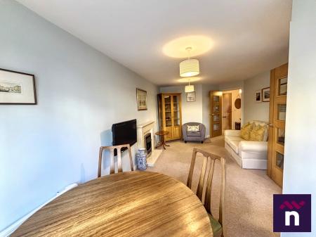 2 bedroom Flat for sale in Imber Court, Warminster, BA12