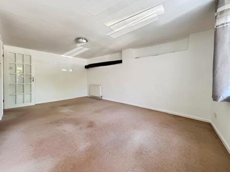 1 bedroom Flat for sale in Market Place, Warminster, BA12